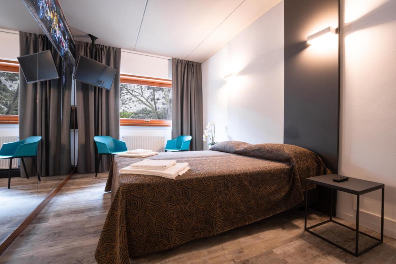 Hotel Ciclamino Pietramurata Exteriör bild