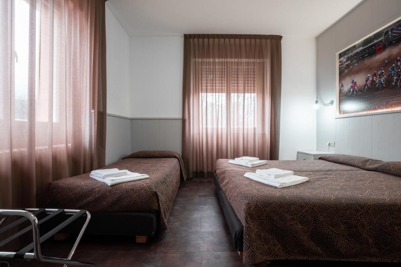Hotel Ciclamino Pietramurata Exteriör bild