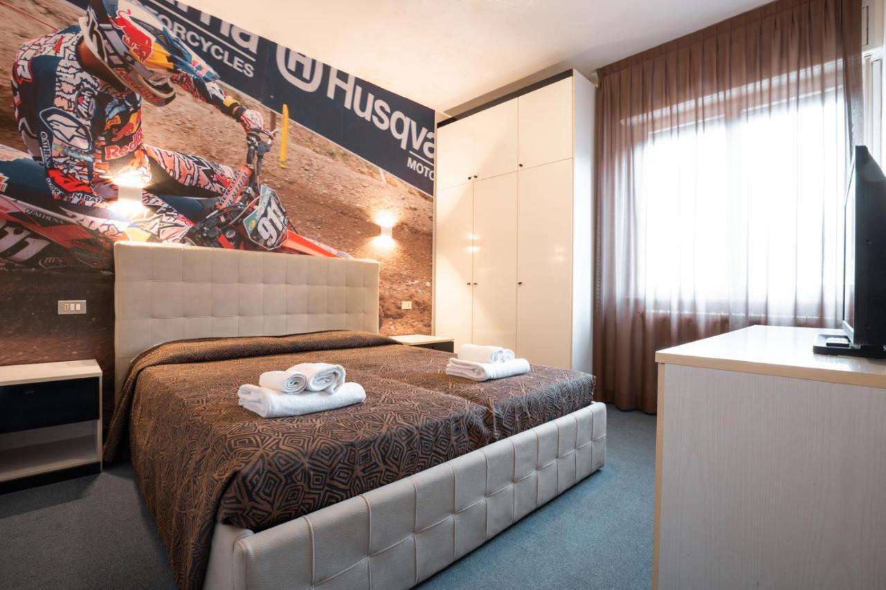 Hotel Ciclamino Pietramurata Exteriör bild