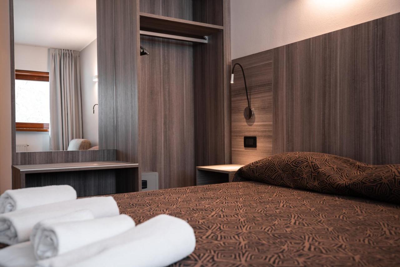 Hotel Ciclamino Pietramurata Exteriör bild