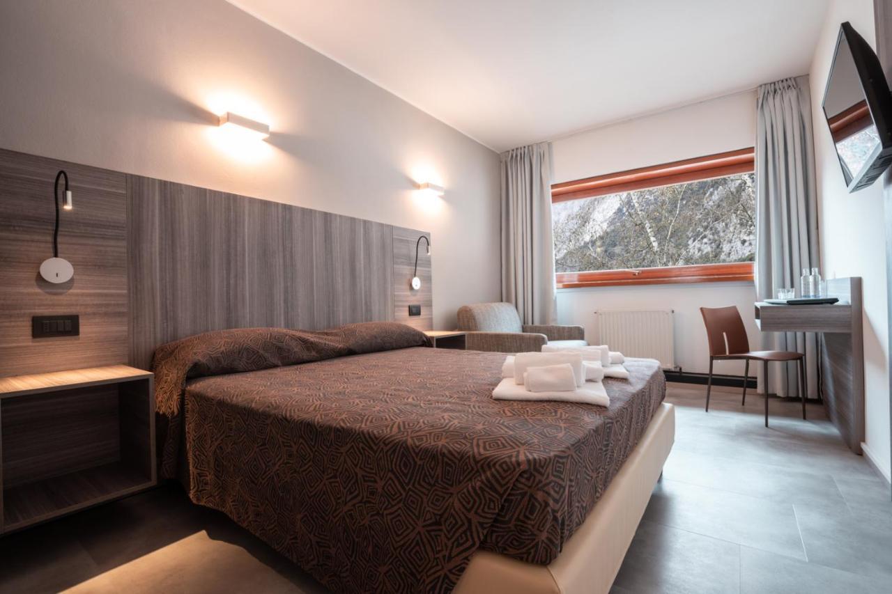 Hotel Ciclamino Pietramurata Exteriör bild